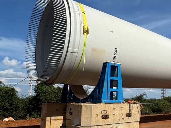 Anti-Slip Polyurethane Liners for Wind Tower Transport